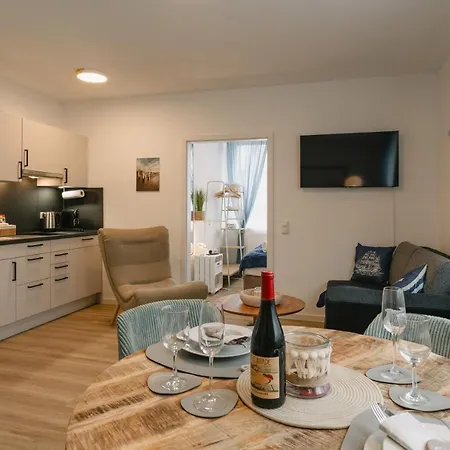 Apartment Modernes 2-zimmer Themen-apartment Im Zentrum