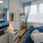 Daire Modernes 2-zimmer Themen-apartment Im Zentrum *