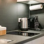 Daire Modernes 2-zimmer Themen-apartment Im Zentrum *
