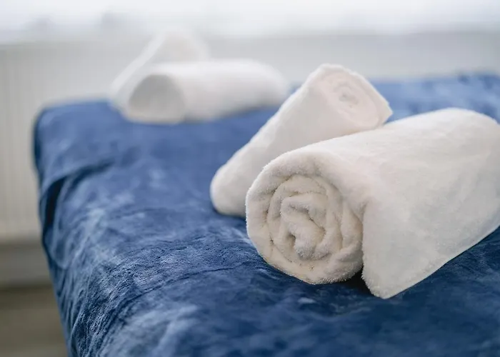 شقة Modernes 2-zimmer Themen-apartment Im Zentrum